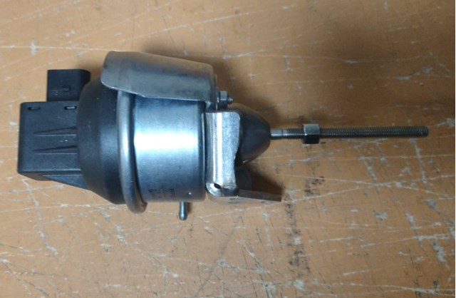  VAG 4011188AP ціна, від 120.68 USD