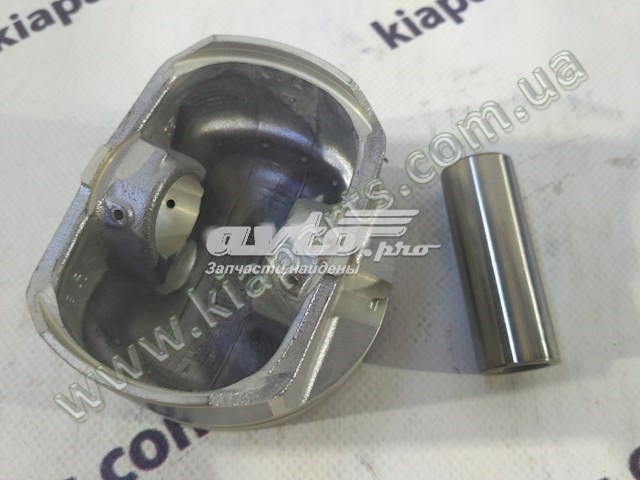 Поршень з пальцем без кілець, STD 234102G010 Market (OEM)