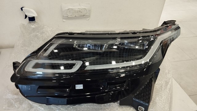 Фара ліва LR093396 Land Rover