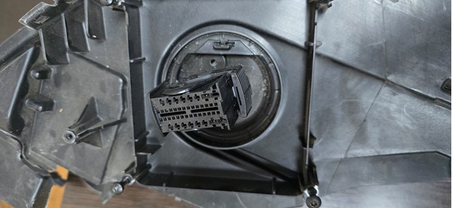 VAG 7P5972483 ціна, від 33.86 USD