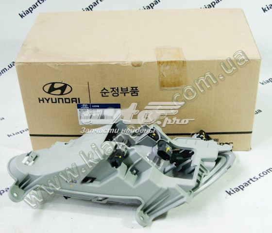 Купити 922022V000 Hyundai/Kia Протитуманка права