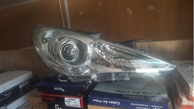 Купити 20C797T055B3 TYC Права блок фара
