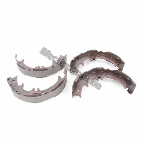 Колодки ручника T113502170 Chery