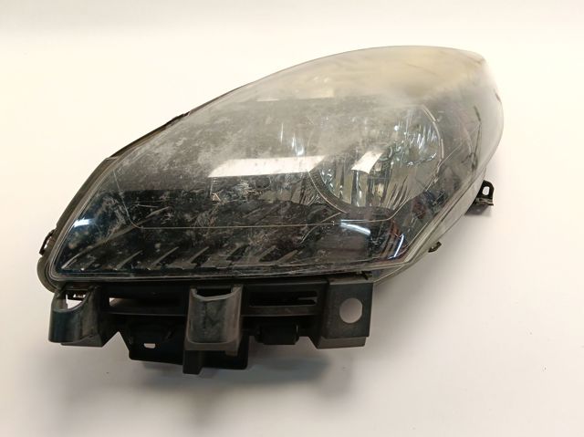 Фара ліва 260600023R Renault (RVI)