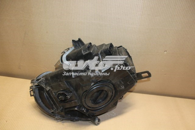63127269982 BMW Фара передня права