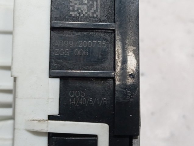  A0997200735 Mercedes
