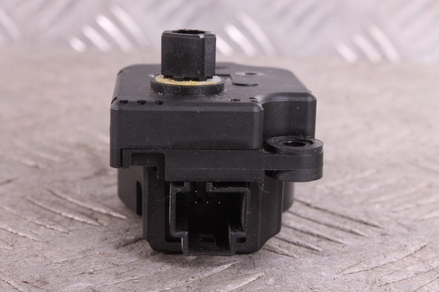 Купити VP3M5H19E616BB Ford 