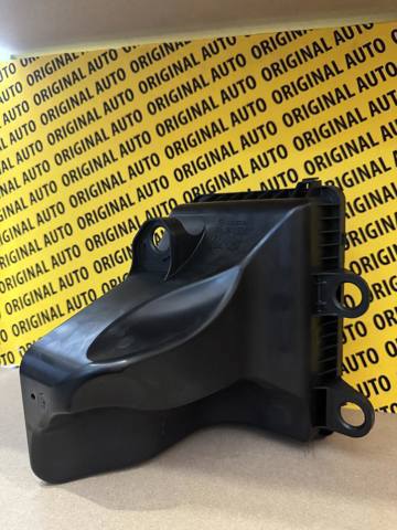 PAJ8133AY Mazda Корпус повітряного фільтра, нижня частина
