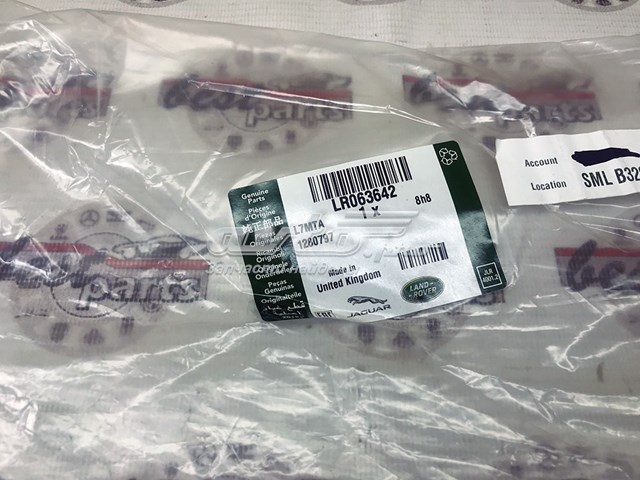  Land Rover LR063642