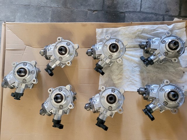 Mercedes A6540709402