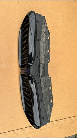  BMW 18715610 ціна, від 38.01 USD