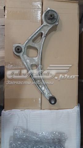 Важіль передньої підвіски нижній, правий 545005AA0B Nissan/Infiniti