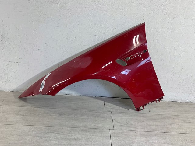  72458411 BMW