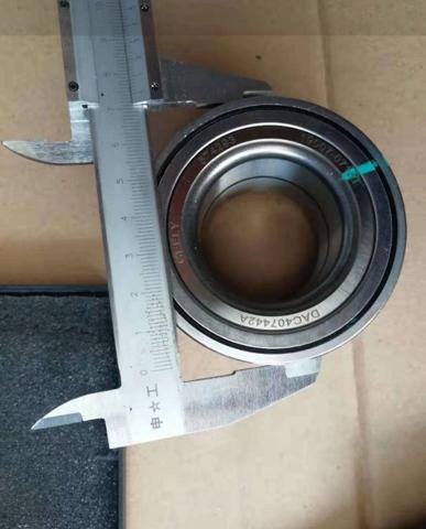 Підшипник ступиці 1061001090 Geely