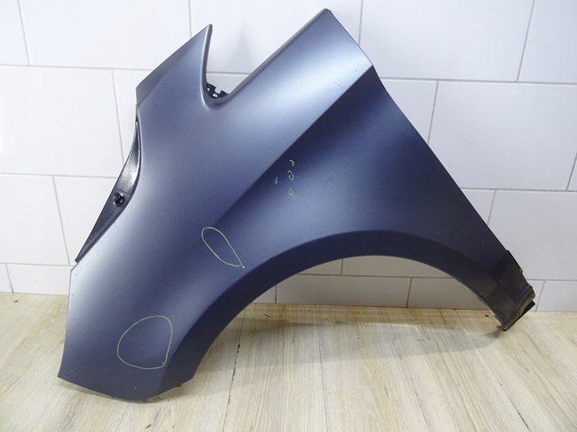 Ліве переднє крило Amparts APMB0401 ціна, від 110.48 USD