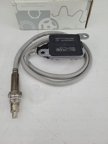 Купити A0111537628 Mercedes 