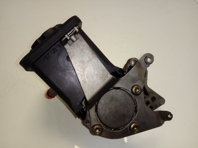 6759212 BMW Насос гідропідсилювача