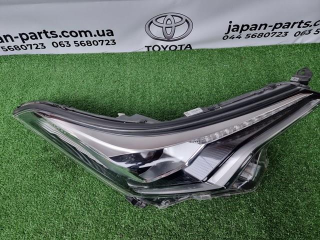 Фара права 81130F4070 Toyota