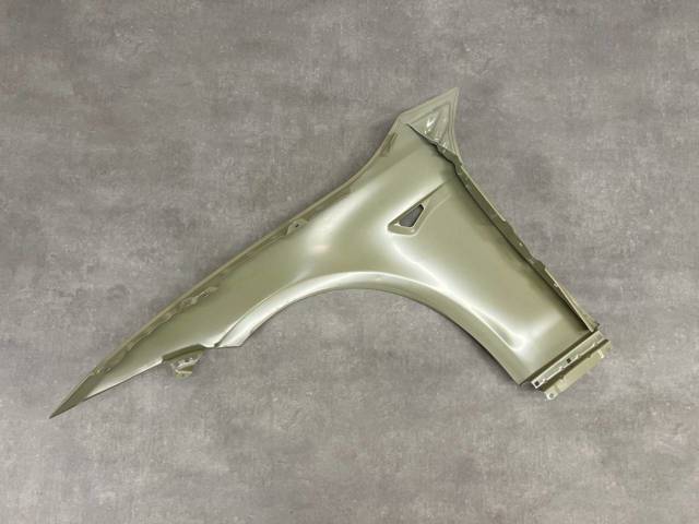 Переднє праве крило Rhino TLS030160AR