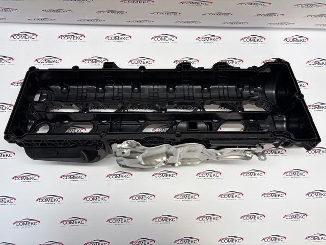 Кришка клапанна Mercedes A6560107001 ціна, від 553.43 USD