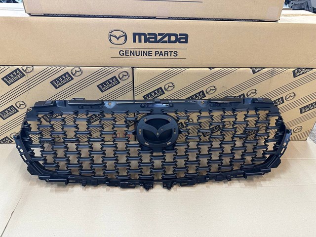Облицювання радіатора Mazda VA4050710D ціна, від 186.23 USD