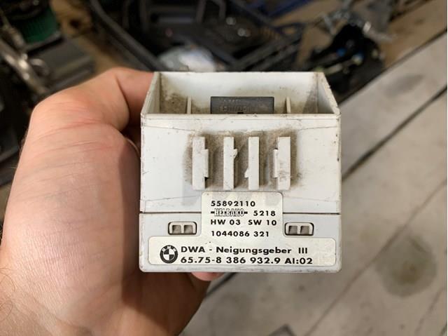  657583869329 BMW