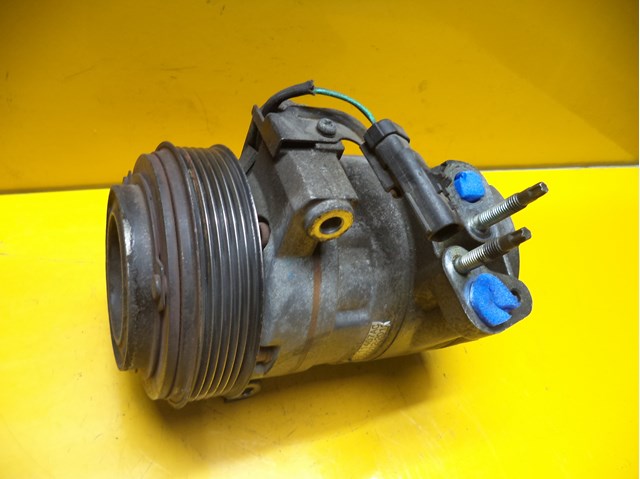 Компресор системи кондиціювання Chrysler 55111407AC ціна, від 245.33 USD