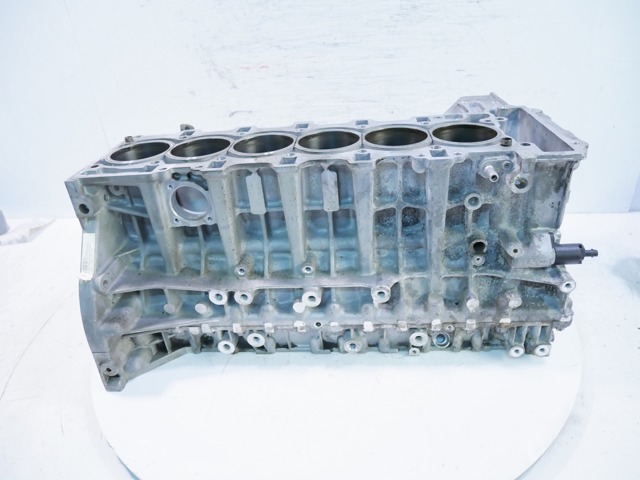 Купити 7585986 BMW 