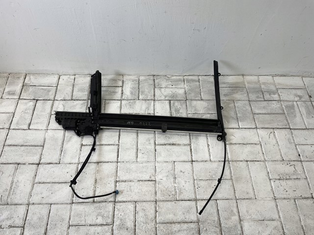 A22281002209107 Mercedes 