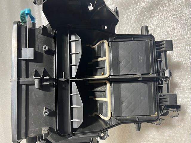  VAG 1Z1820003