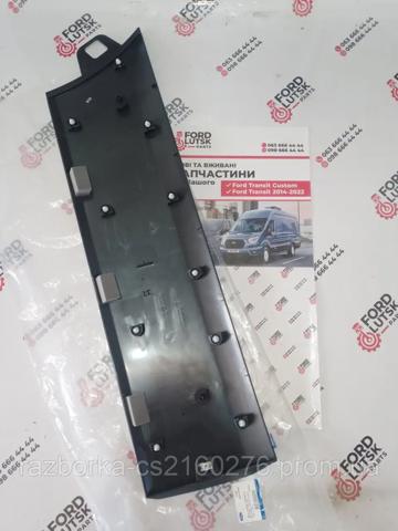 Молдинг передньої правої двері Signeda PFD88028A ціна, від 32.53 USD