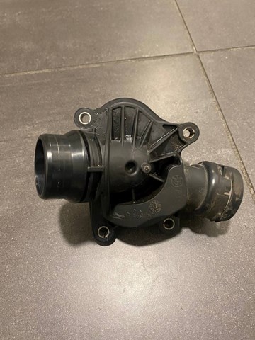 1162837 BMW 