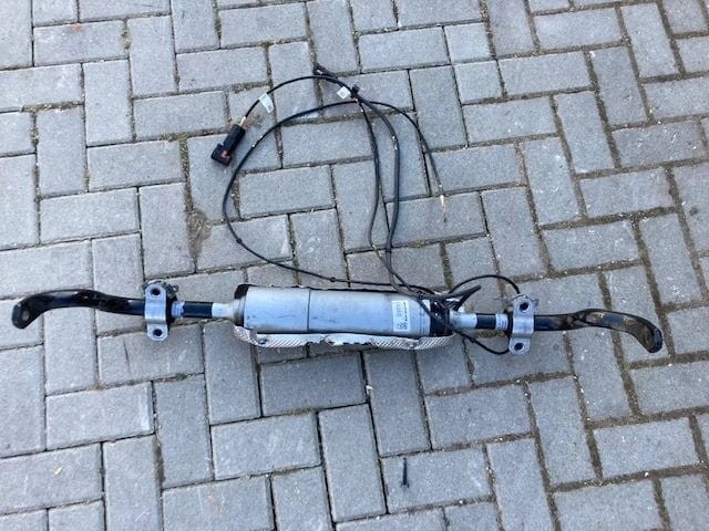  Mercedes A1673261601 ціна, від 478.89 USD