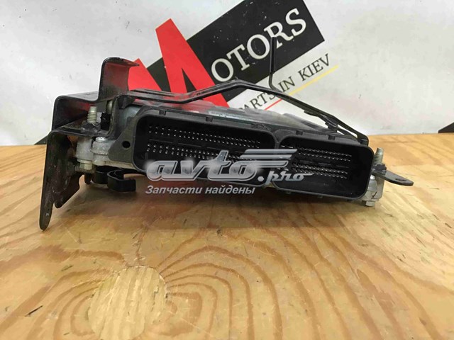 ЕБУ Land Rover BH4212A650NAC ціна, від 254.24 USD