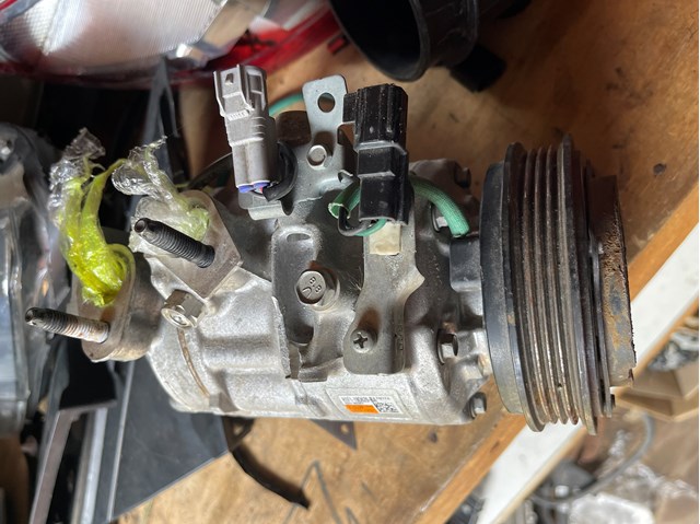 Насос кондиціонера Ford H1F119D629BA