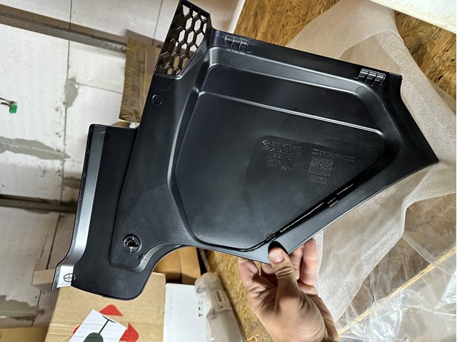  51718074630 BMW