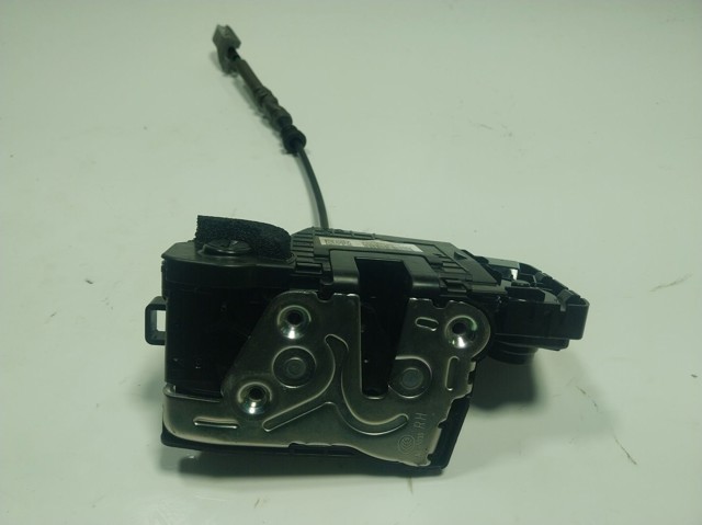 Замок задньої дверї, правої 81420G3000 Hyundai/Kia