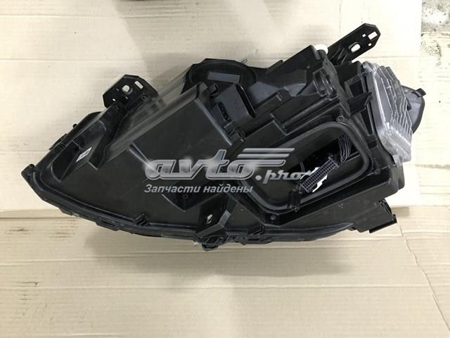 A1769069000 Mercedes Основна фара - вставка