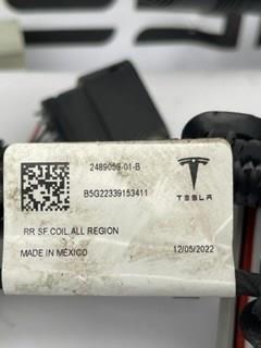 Купити 248905901B Tesla 