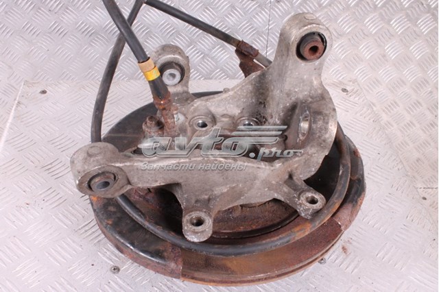 Купити 43019JK000 Nissan/Infiniti Цапфа ліва