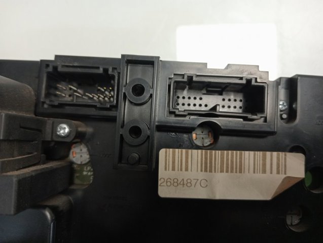 Скло лобове Volvo 31383973