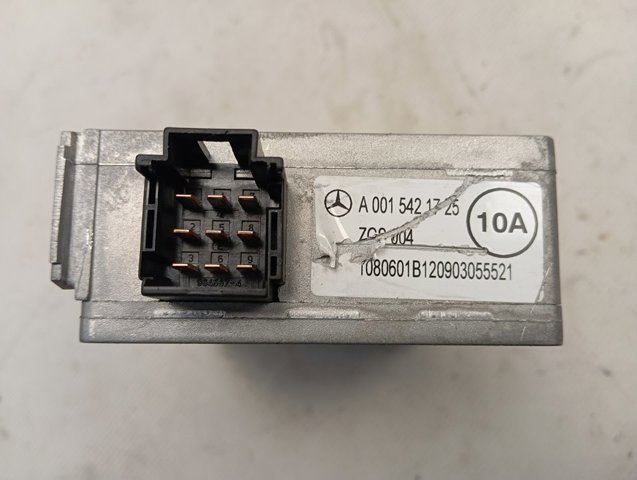 Купити A0015421725 Mercedes 