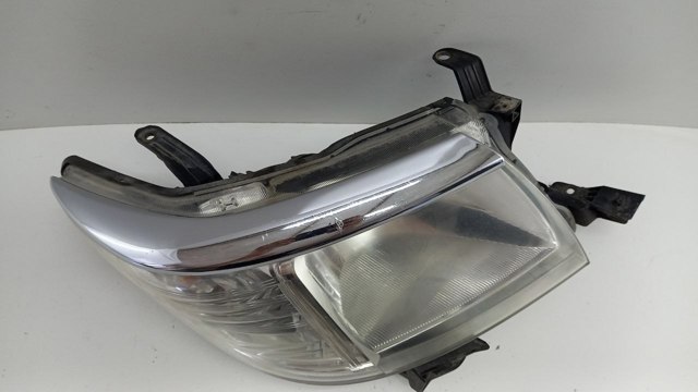 Купити 811100K440 Toyota Фара передня права