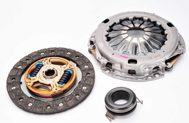Купити KT330 Aisin Комплект зчеплення (диск, корзина, підшипник)