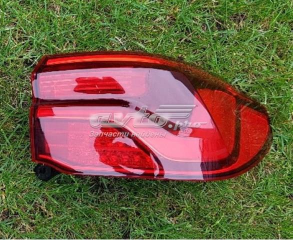 63217420740 BMW Фара задня права зовнішня