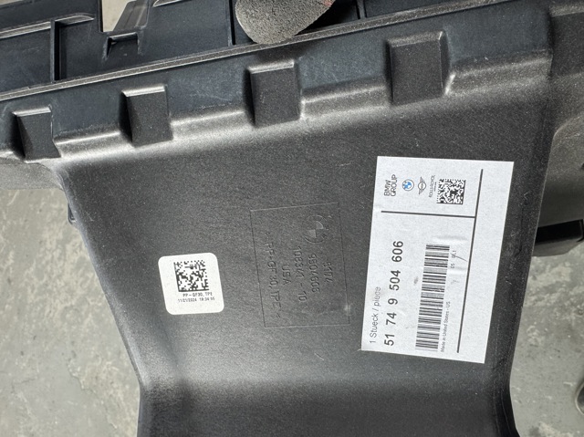 51749504606 BMW 