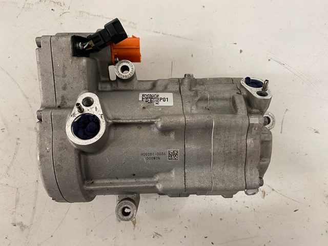 Компресор системи кондиціювання Hyundai/Kia 97701CM000 ціна, від 533.33 USD