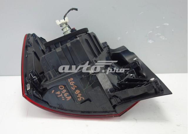  2GS945096A VAG