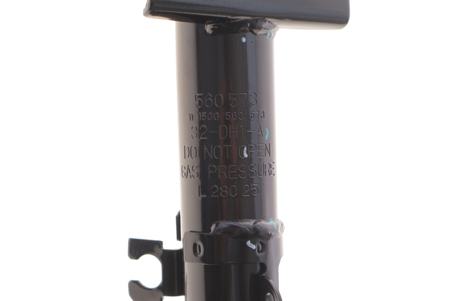 Стойка амортизатора передняя Sachs 560573 ціна, від 57.57 USD