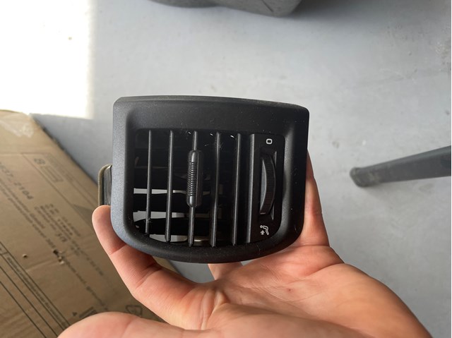  5J0819702 VAG